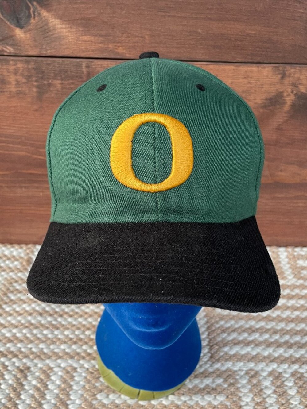 Vintage University of Oregon Ducks Hat NCAA Cap Men's Snap Back Green / BLK